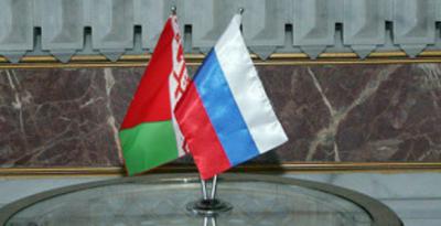 Флаги дружеских государств развернуты в спортивном сражении